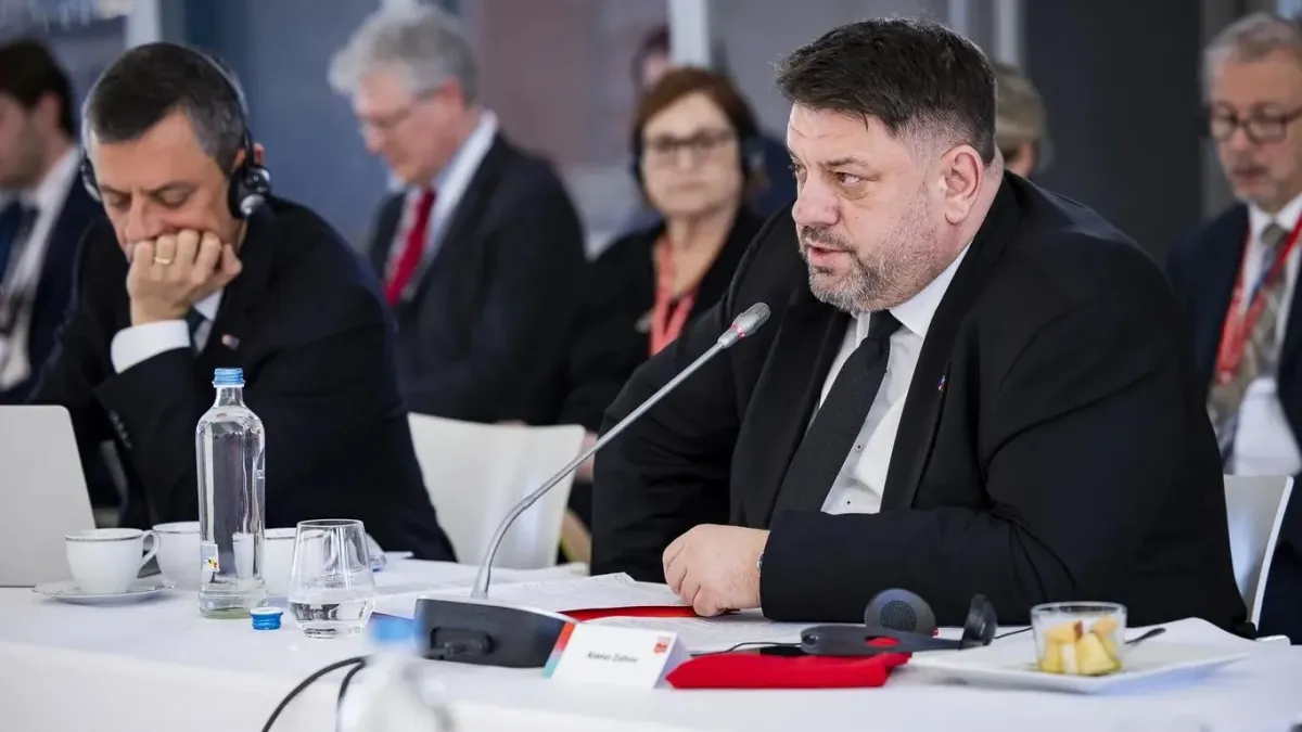 ПЕС: Подкрепяме БСП в ангажимента ѝ към еврозоната