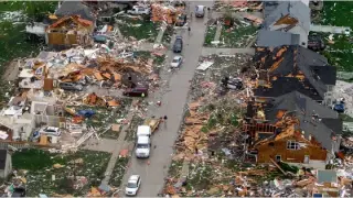 Апокалипсис в САЩ: Жертви, ранени и хиляди без ток след брутална буря