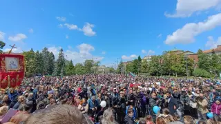 Хиляди окупираха центъра на София, не са шофьори