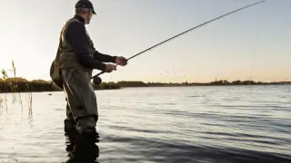  Намериха пликче със зелена тревна маса у удавения рибар на Морската гара в Бургас