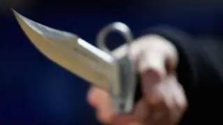 Мъж с прободна рана след сбиване в ресторант в Първомай