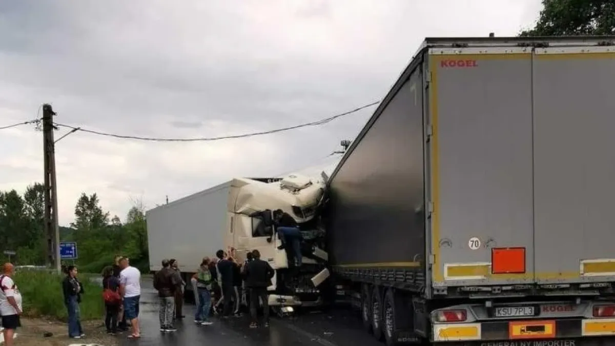 Меле с 3 тира блокира ключов път в Северозапада 