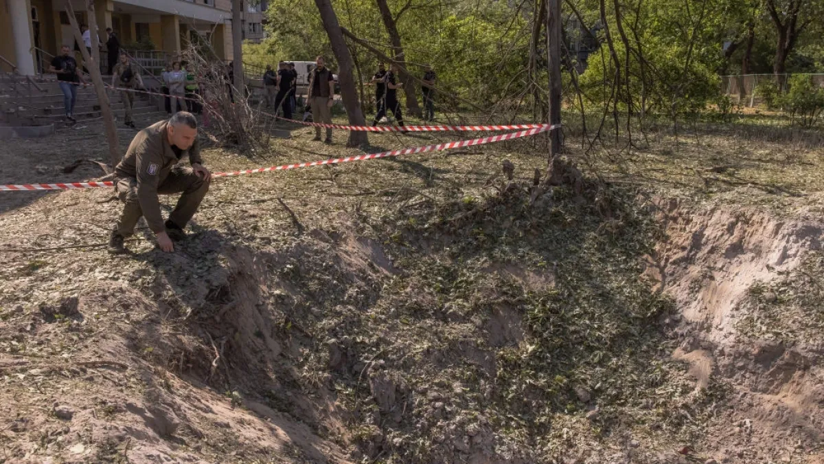 Русия удари с ракети полигон в Украйна, загинаха 6 войници