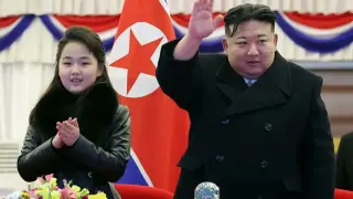 Дъщерята на Ким Чен Ун ли е наследникът на Северна Корея? 