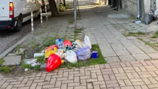 Градска разруха и необяснима ситуация: Историята на изчезващата кофа за боклук в София