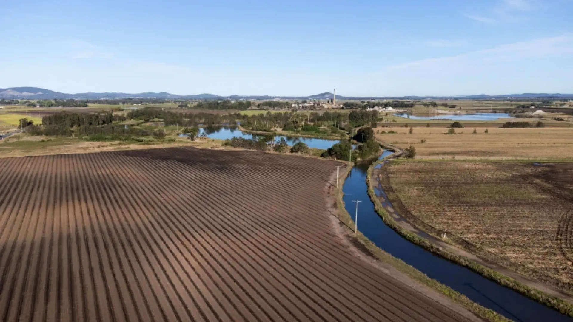 Изграждат нещо чудовищно в Румъния, наливат милиарди