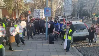 След призива на Пеевски МОСВ застана зад хората срещу опасната мраморна мина