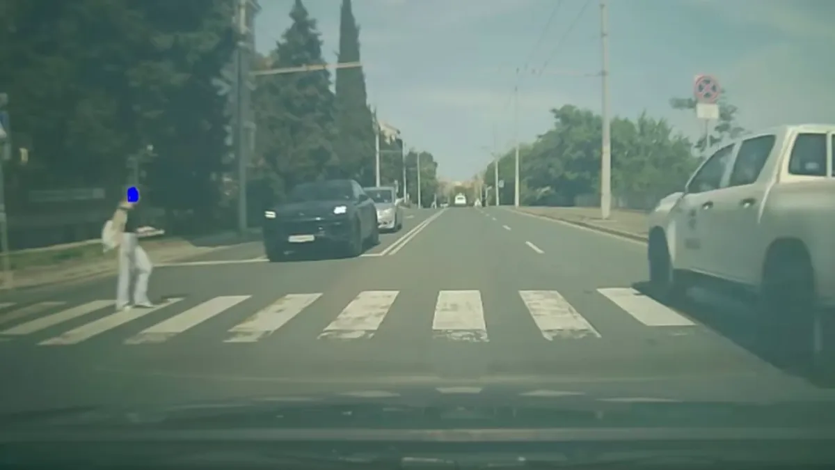 Скандална случка с момиченце в Бургас подпали мрежата 