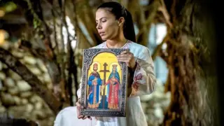 Родена от огъня: Десислава от Добрич разкрива магията на...