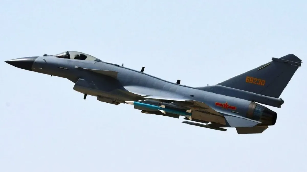 Историческо поражение: Френски „Рафал“ унищожен от китайски изтребител J-10C по време на реален бой