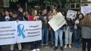 Доц. Спасков: Отвори се кутията на Пандора, сега се отключва веригата