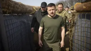 Зеленски: Русия струпва елитни части до границата – готви се за лятна офанзива