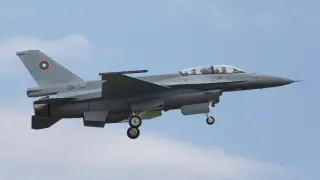 Българският F-16 Block 70 извърши първи полет от авиобаза „Граф Игнатиево“