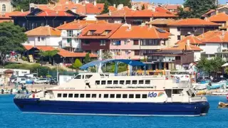 Стигаме за 4 часа до Истанбул по море