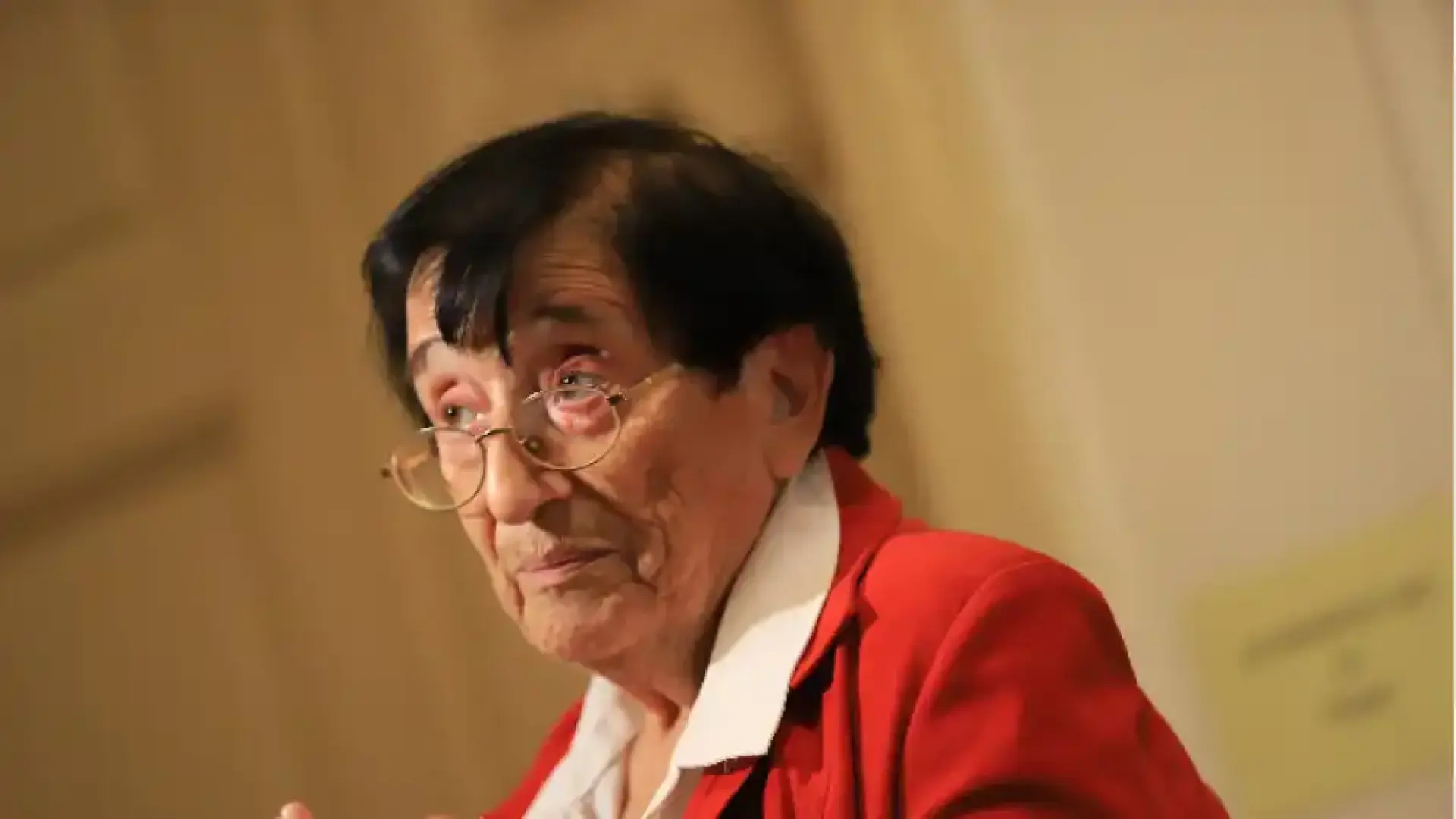 Мика Зайкова: Сериозно съм притеснена, може да си изгубим парите