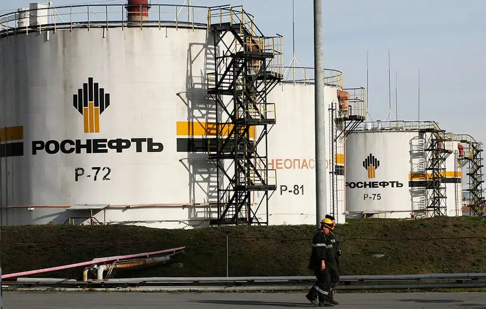 „Роснефт“ отчете значителен спад в печалбата и добива