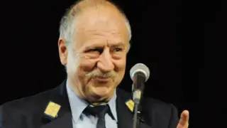 Павел Поппандов получи специалната награда за цялостен принос