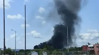 Какво се случва в София, небето на това място почерня Снимки