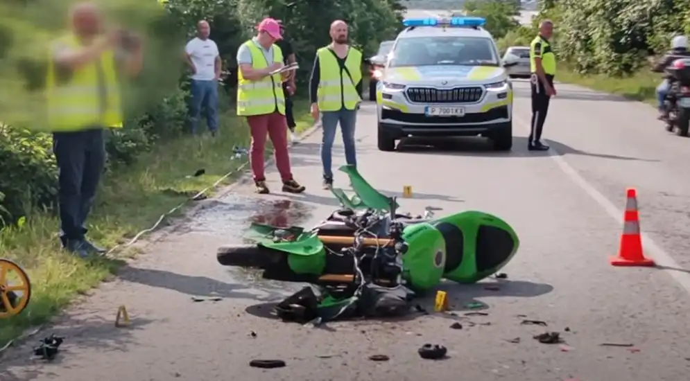 Ад в Русенско, линейка лети към болницата Видео