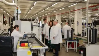 Производител на автомобилни платки доволен от Стара Загора, налива нови милиони