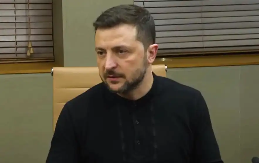 Зеленски разказа дали поведението на руснаците при преговорите се е променило след операция "Паяжина"