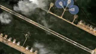 Сателитно изображение показва унищожени самолети на летище Иваново след атака с дронове