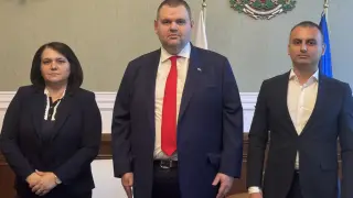 Пеевски прие кметовете на Ардино и Момчилград