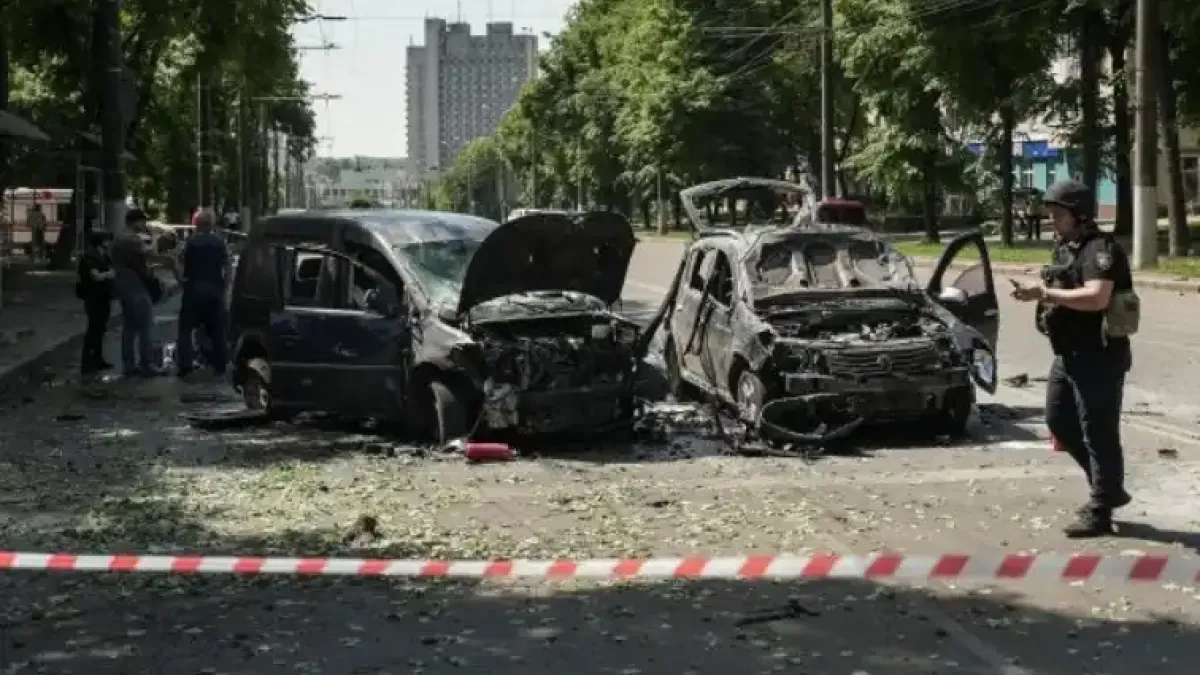 Путин удари Суми, Зеленски е бесен: Атакуват цивилни! Снимки