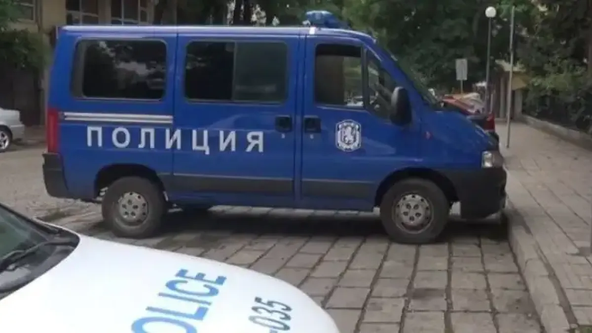 Смразяващи разкрития за екшъна в Пловдивско: 74-г. стрелец опрял пищов в главата на служителка на МВР