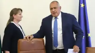 Бойко отново премиер при едно условие, рокадата в кабинета "Желязков" ще дойде от...