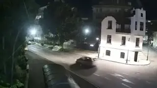 Видео показва как пияният пловдивчанин и опелът му се озоваха в река Тунджа