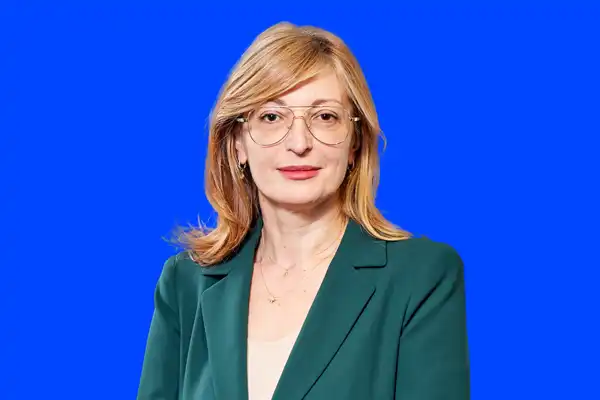 Валдис Домбровскис и Екатерина Захариева пристигат в София за обсъждане на еврозоната и иновациите