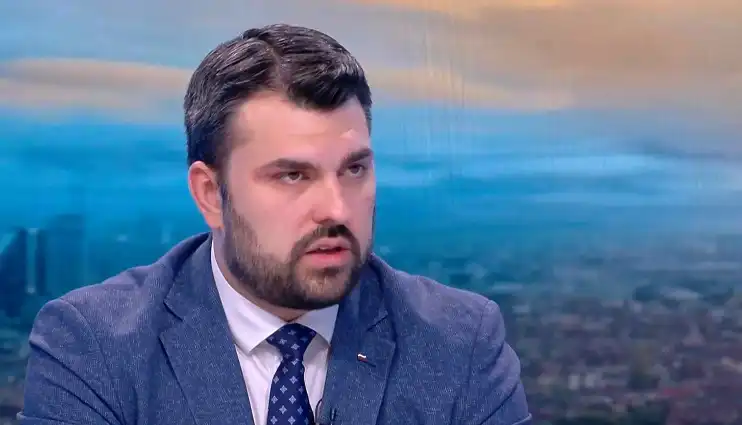 Външният министър обяви кой е човекът с най-голяма заслуга за влизането ни в еврозоната