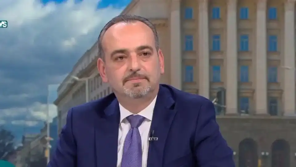 Добри Митрев с горещ съвет за хората „криещи много пари под дюшека”
