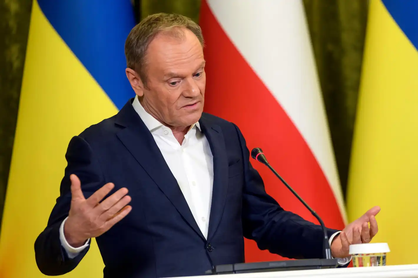 Туск предупреди: Всичко се развива по план за Путин