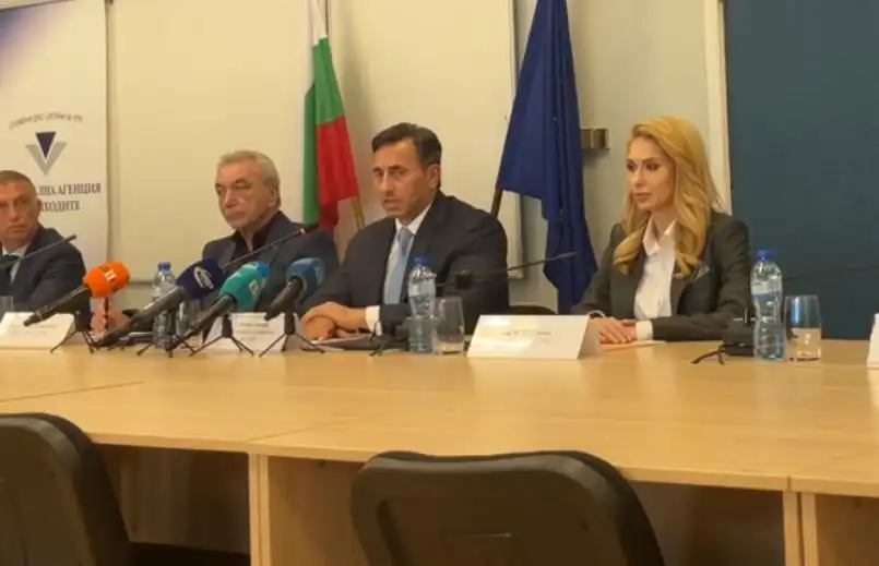 НАП, КЗК и КЗП подписаха споразумение срещу спекулата преди еврото