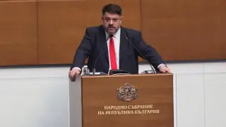 Вицепремиерът Зафиров: Разработва се нова национална програма за саниране