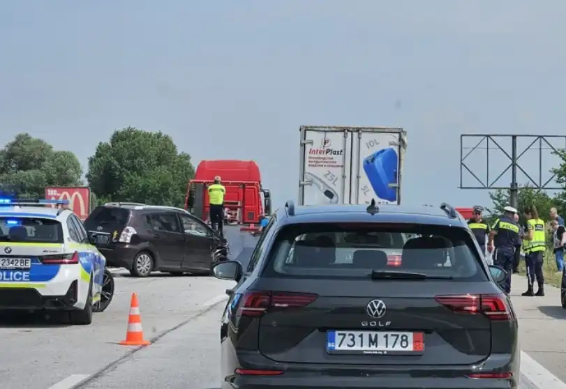 Адът вече е на АМ "Тракия": 2 верижни мелета, градушка и мълнии