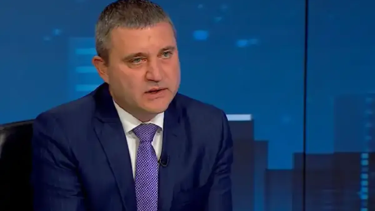 Горанов: Когато един баничар започне от 600 да взима 2000 лв, баницата също ще поскъпне