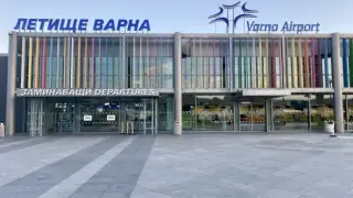 За първи път в историята на Летище Варна: Пуснаха чартърен полет до...