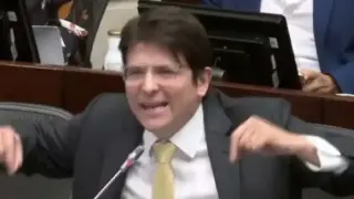 Атентат срещу кандидат-президент, прострелян е в главата!