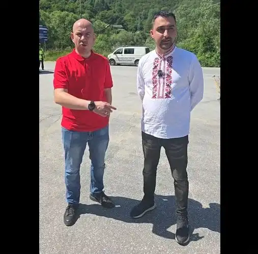 Екшън на гръцката граница! Полицаи спряха Батков-младши, жива верига срещу наш депутат Видео