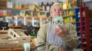 Дават на пенсионерите специални устройства за еврото