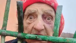 Къщата на ужасите: Почина тормозената и бита баба Цеца