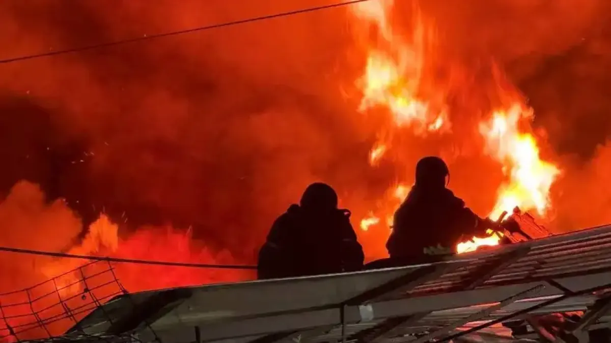 Взривове разтърсиха Киев по тъмно, поразено е родилно отделение в Одеса Видео