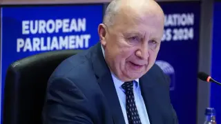 Еврокомисарят по отбрана смразяващо: Войната вече не е немислима