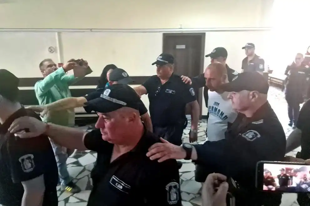 Пуснаха мъчителите от къщата на ужасите в Ягода, гаранцията вбеси близките