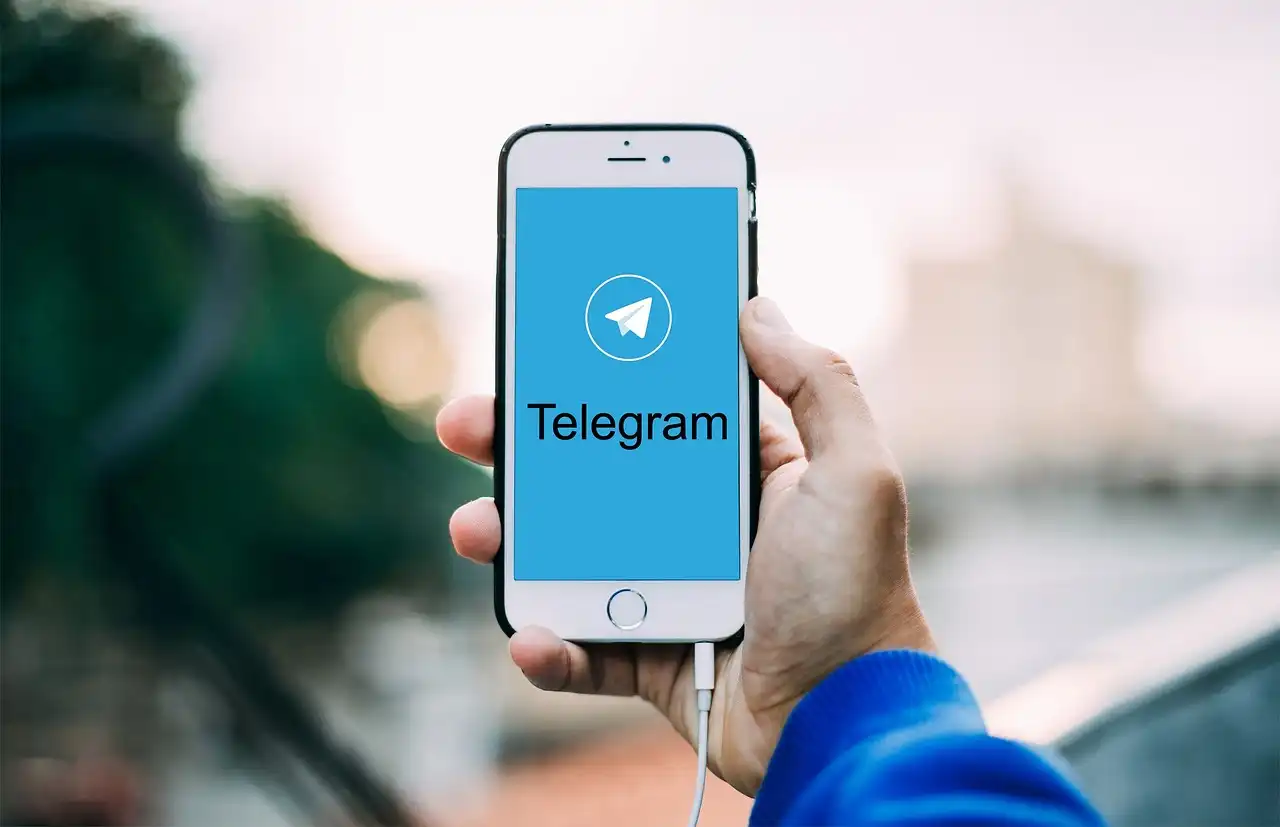 Ползвате ли Telegram? Разследване разкри шокиращата връзка на приложението с ФСБ и самия Путин