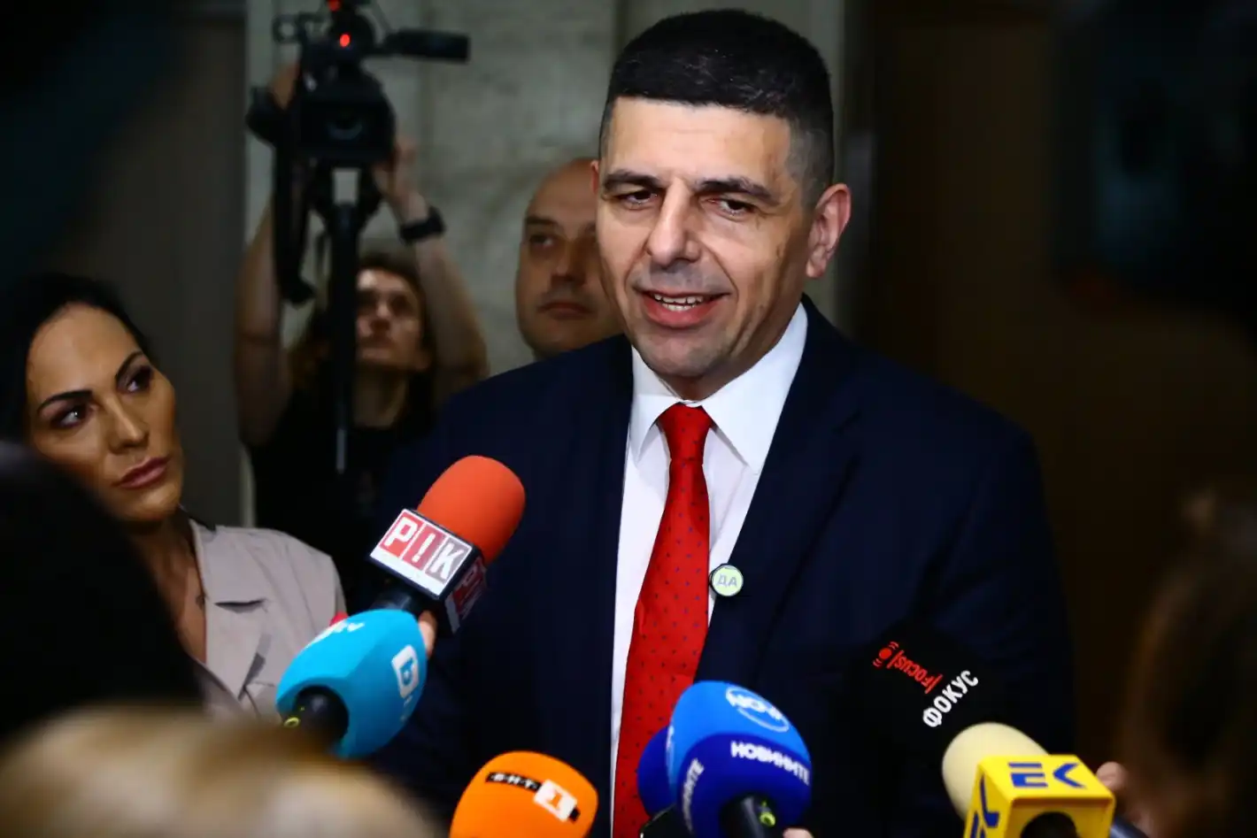 Юристи с тежки думи за уличната свада с Ивайло Мирчев