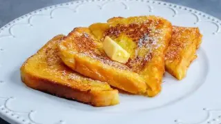 Обилна закуска за цялото семейство: Пригответе тези сандвичи за 5 минути!
